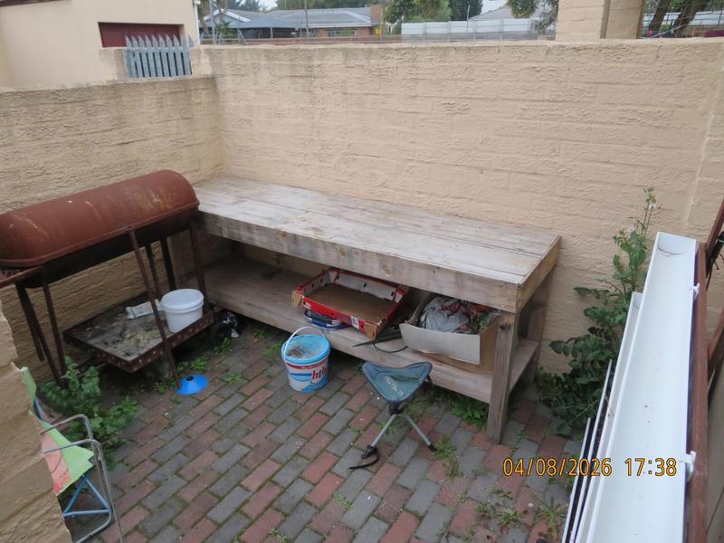2 Bedroom Property for Sale in Silver Oaks Western Cape